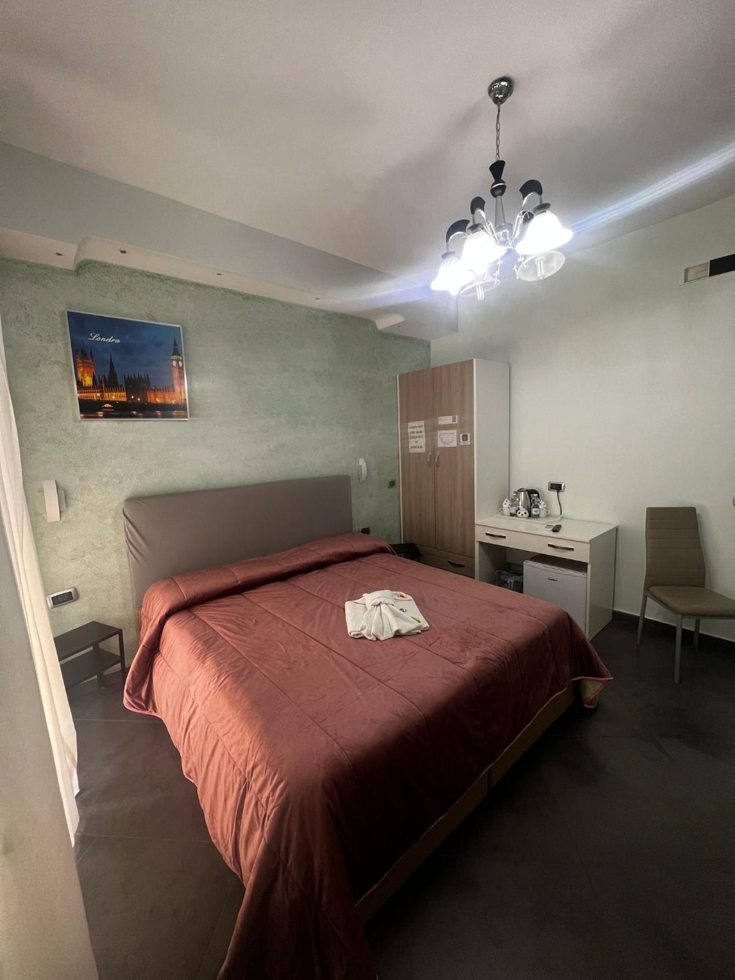 Nazionale Dream Hotel Nápoly Kültér fotó